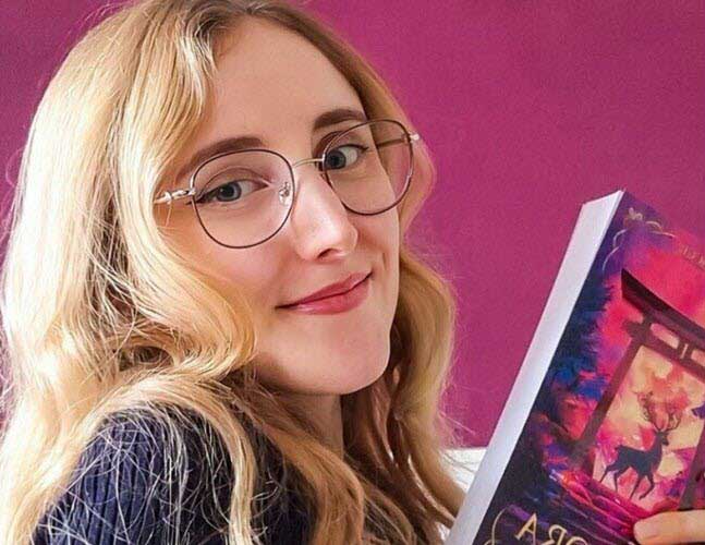 Rencontre : Claire Ivacci dédicacera son roman Emazora, l’esprit à la couronne fleurie